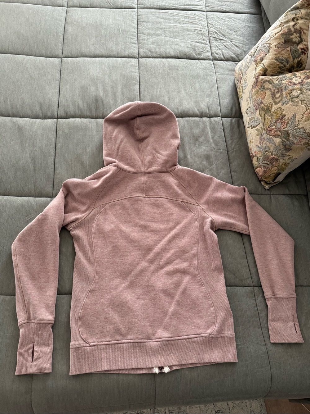 Lululemon Scuba Full-Zip Hoodie - Picture 4 of 6